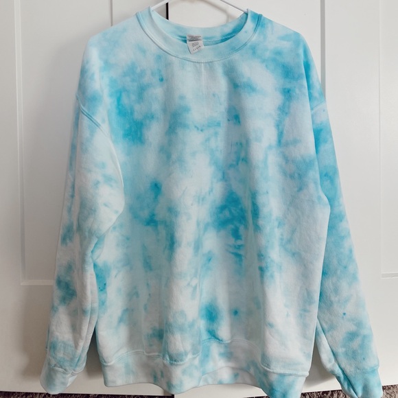 Gildan large tie-dye sweatshirt - Picture 3 of 3